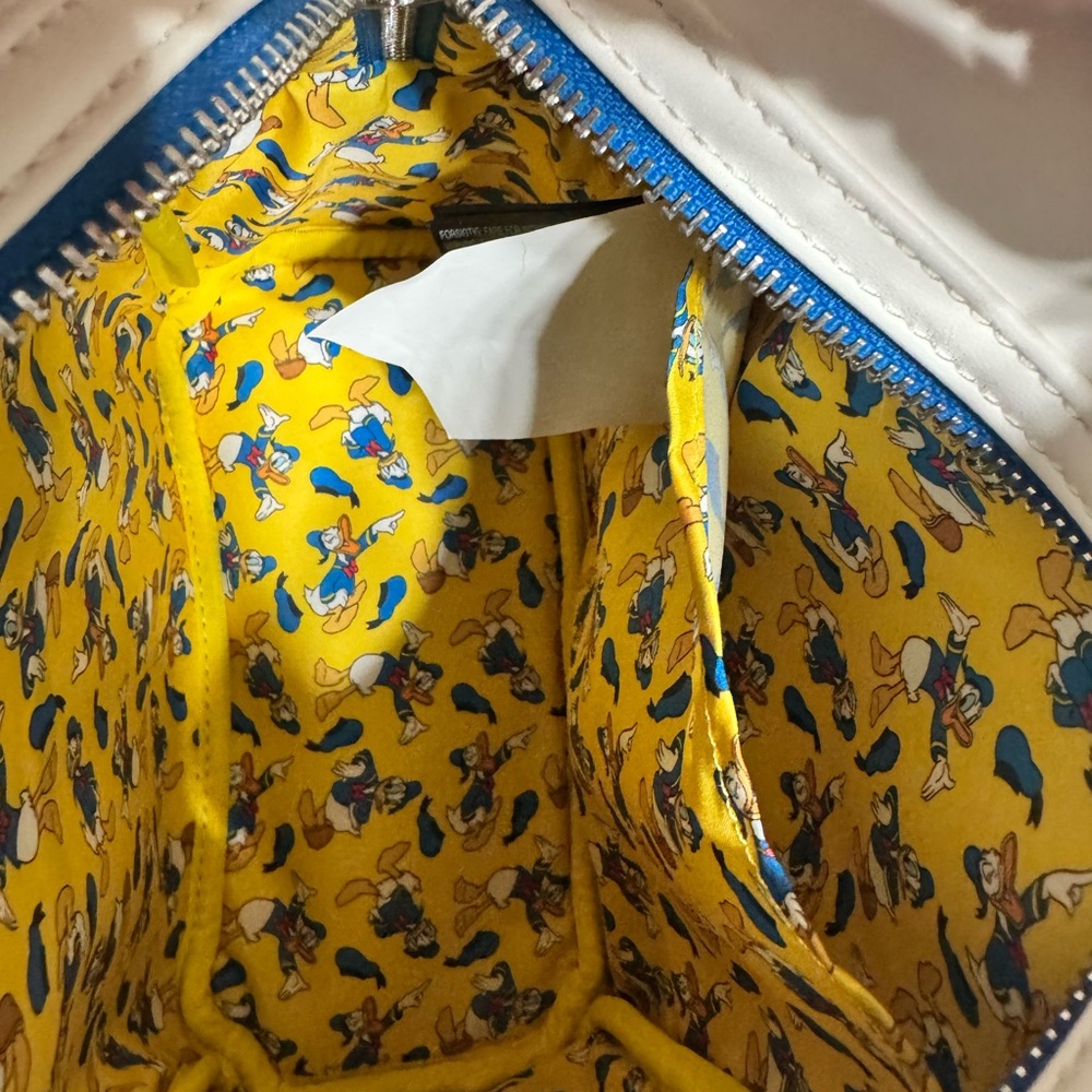 Disney Loungefly Donald Duck Mini Backpack - Picture 2 of 3
